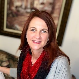 Meet your Posher, Liz